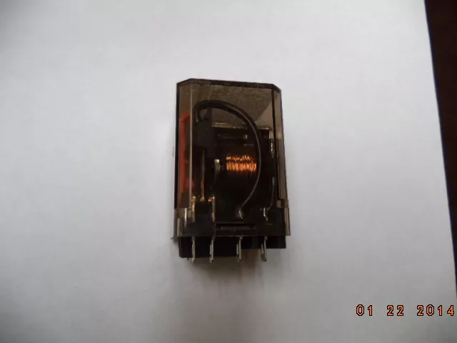 Schrack Electromechanical Relay RM202-006 16A 6VDC 32OHM - Image 3